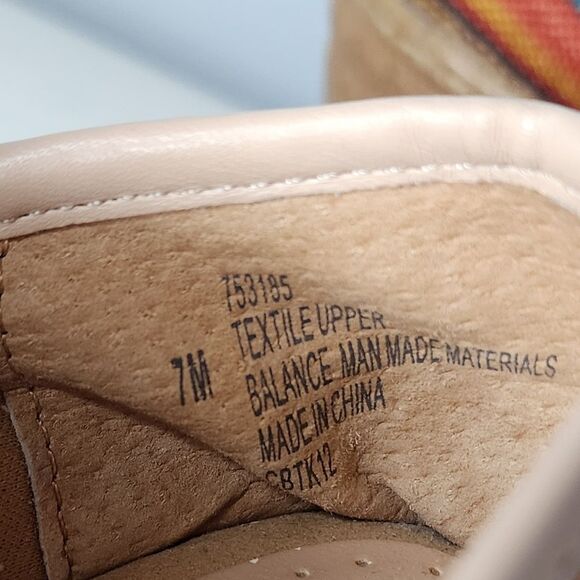 Softspots Womens multicolor Stripe Fabric Casual Clogs size 7M Comfort Slip On - Picture 4 of 4